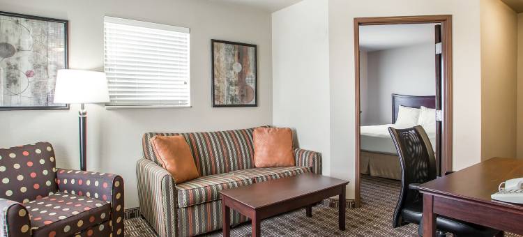 圣罗伯特主要留宿套房酒店 - 伍德堡雷奥纳德(MainStay Suites St Robert-Fort Leonard Wood)图片