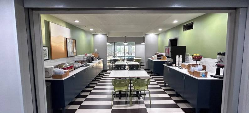 绿湾希尔顿spark酒店(Spark by Hilton Green Bay)图片