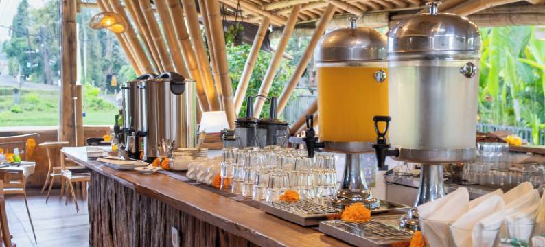 乌布阿斯瓦拉别墅 - 伊妮薇款待酒店(Asvara Villa Ubud by Ini VIE Hospitality)图片