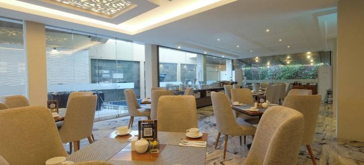 前一哥舍恩酒店沙拉蒂加(Front One Gosyen Hotel Salatiga)图片