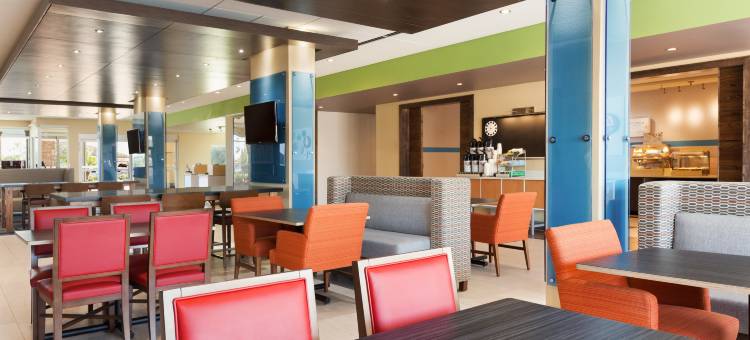 智选假日套房酒店爱丁堡 - 麦卡伦区(Holiday Inn Express & Suites EDINBURG-MCALLEN AREA by IHG)图片