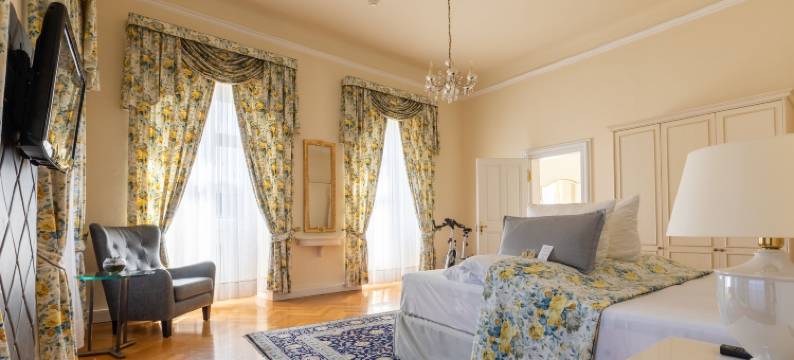 拜德纽斯塔德特城堡酒店(Schlosshotel Bad Neustadt)图片