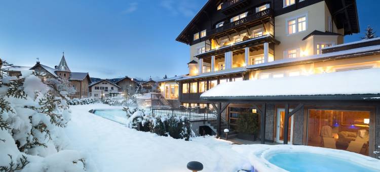 卡斯特尔鲁斯别墅酒店(Hotel Villa Kastelruth)图片