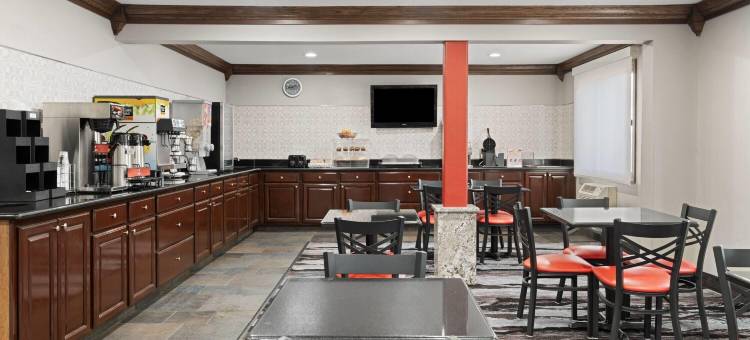 Ramada by Wyndham Cedar Rapids South(Ramada by Wyndham Cedar Rapids South)图片