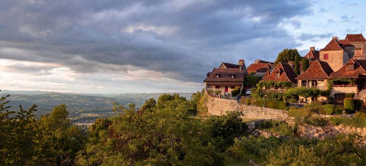 卡昂图354酒店(Hôtel le Cantou 354)图片