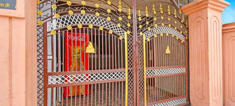 Fabhotel 拉古南丹旅馆(FabHotel Raghunandan Inn)图片