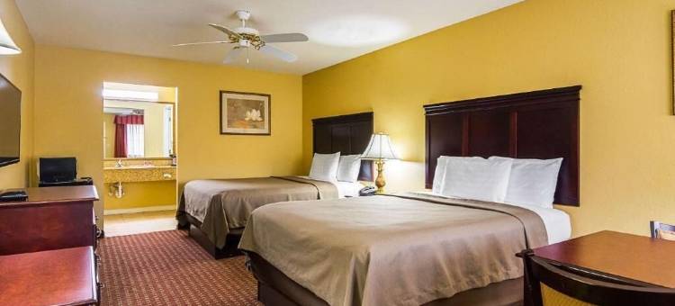 布赖恩特伊克诺套房旅馆(Econo Lodge Inn & Suites Bryant)图片