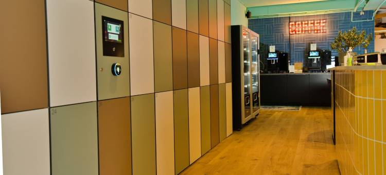 洛拉胶囊酒店(De Lola PodsHotel)图片