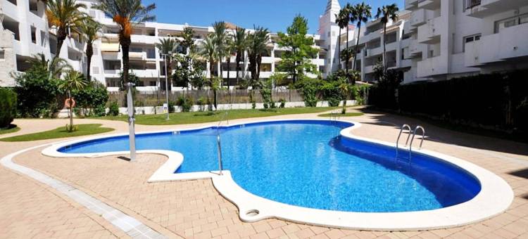 Apartment in Roses near Sandy Beach图片
