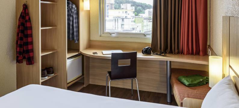 宜必思布卢梅瑙酒店(ibis Blumenau)图片