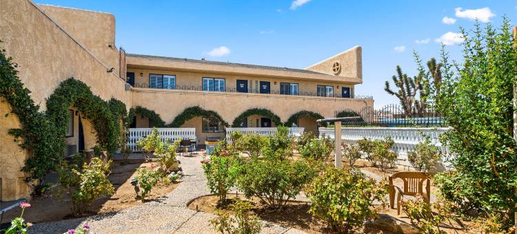 约书亚树国家公园美洲最佳价值套房酒店(Americas Best Value Inn and Suites Yucca Valley)图片