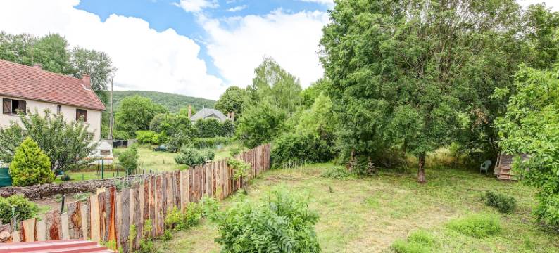 Traditional Holiday Home in Brinon sur Beuvron图片