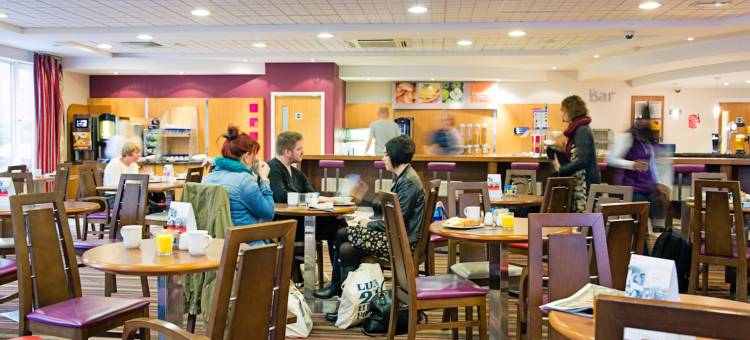 浦耳智选假日酒店(Holiday Inn Express Poole)图片