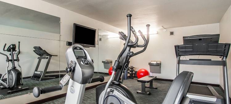 伊克诺套房酒店(Econo Lodge Inn and Suites - Jackson)图片