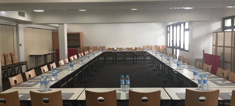 基里亚德布杰中央世博园酒店(Kyriad le Bourget Centre - Parc des Expositions)图片