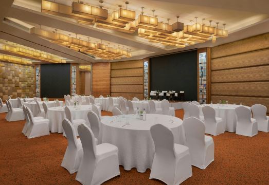 Meluha the Fern Mumbai, Powai, Series by Marriott Hotel Overview