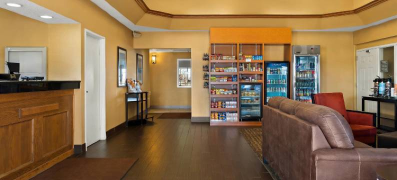 萨吉诺北舒适套房酒店(Comfort Suites- Saginaw)图片