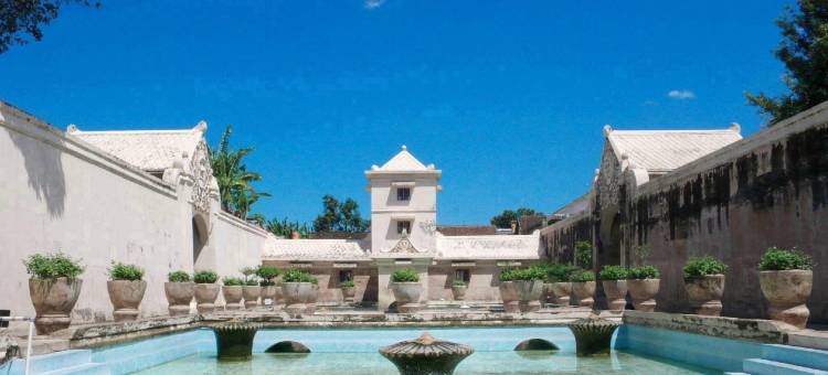 红多兹酒店近日惹穆罕默迪耶大学(RedDoorz Near Universitas Muhammadiyah Yogyakarta)图片