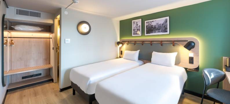 利昂东部布隆康铂酒店(Campanile NATURE - Lyon Est Bron Eurexpo)图片