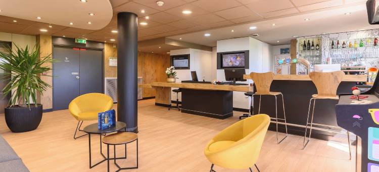 凡尔赛宫勒谢奈 B&B 酒店(B&B Hotel Versailles le Chesnay)图片