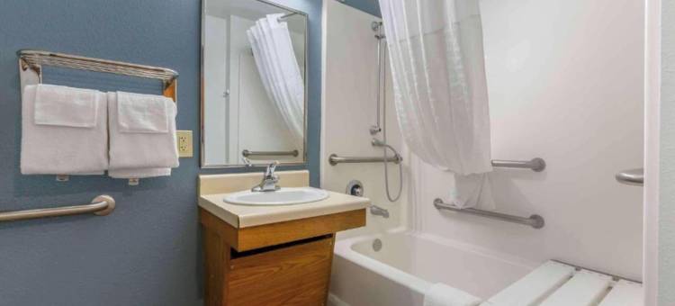 德州，6号汽车旅馆套房埃尔帕索东部(Motel 6 Suites El Paso East, TX)图片