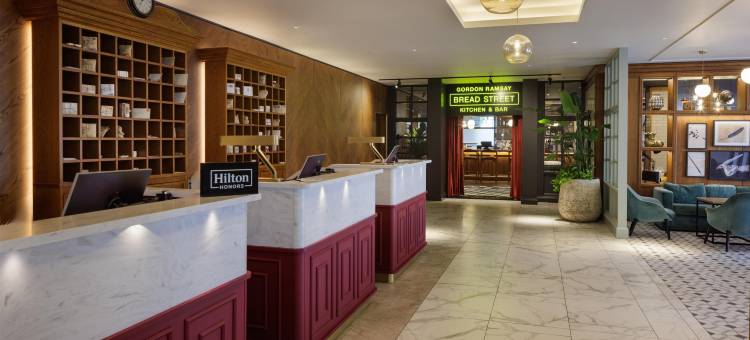 希尔顿城市酒店(DoubleTree by Hilton Bath)图片