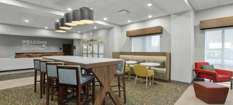 康沃尔郡希尔顿欢朋酒店(Hampton Inn by Hilton Cornwall)图片