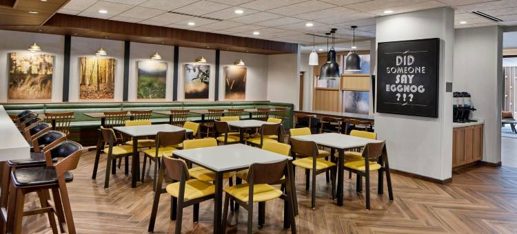 科妮莉亚万枫酒店(Fairfield Inn & Suites Cornelia)图片