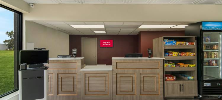 芝加哥-北奥罗拉内珀维尔霍姆汤公寓及会议中心(Red Roof Inn & Conference Center Chicago – Aurora/ Fox Valley)图片
