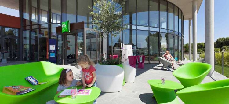 宜必思尚品佩尔蒂 Portes du Luberon 酒店(Ibis Styles Pertuis Portes du Luberon)图片