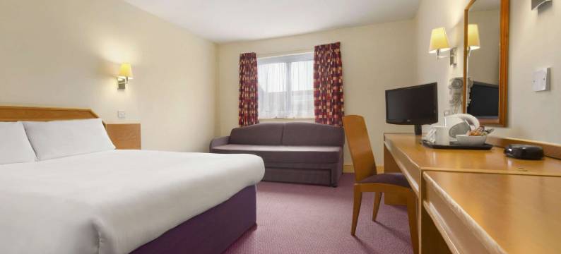 塞文欧克斯克拉凯特巷温德姆戴斯酒店(Days Inn by Wyndham Sevenoaks Clacket Lane)图片