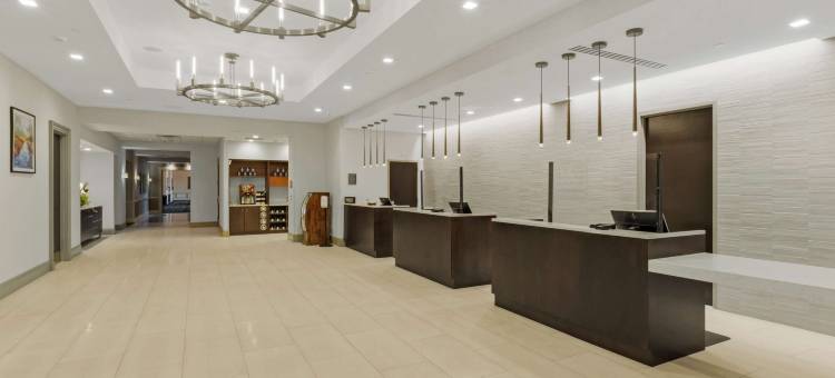 希尔顿逸林酒店-夏洛特镇(DoubleTree by Hilton Charlottesville)图片