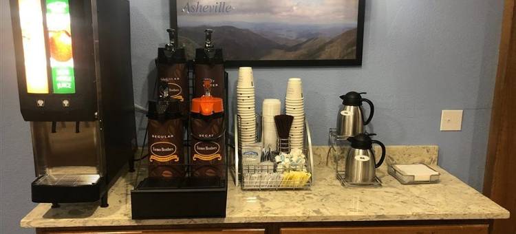 阿什维尔比尔特莫尔温德姆速8酒店(Super 8 by Wyndham Asheville/Biltmore)图片