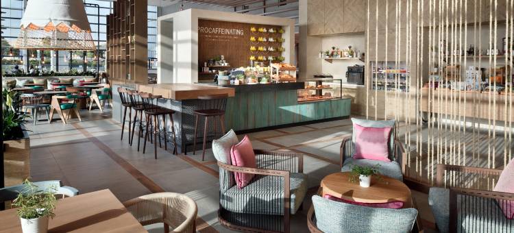 迪拜节日城假日套房酒店(Holiday Inn & Suites Dubai Festival City)图片