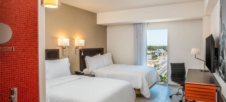 洛斯莫奇斯嘉年华旅馆(Fiesta Inn Los Mochis)图片