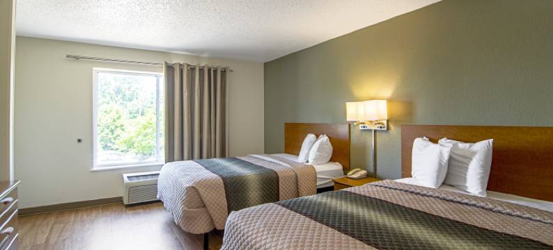 芝加哥-沃基根霍姆汤开放式公寓(HomeTowne Studios Chicago - Waukegan)图片