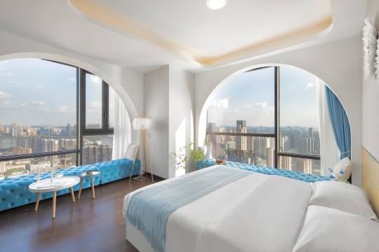 Yes公寓(临江大道1号分店)