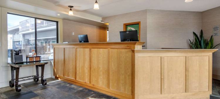 伊克诺套房酒店(Econo Lodge Inn & Suites)图片