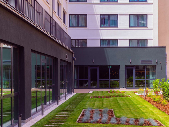 巴塞罗布达佩斯酒店