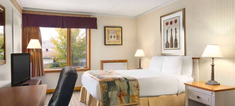 欧文桑德Travelodge by Wyndham酒店(Travelodge by Wyndham Owen Sound)图片