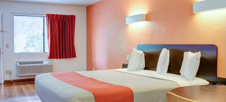 毕晓普6号汽车旅馆(Motel 6 Bishop, CA)图片