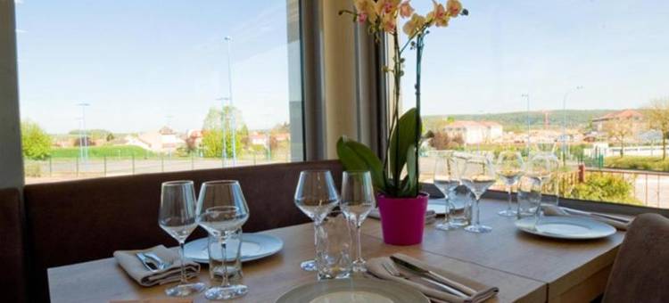玛德列尼酒店(Logis Hotel Restaurant de La Madeleine)图片