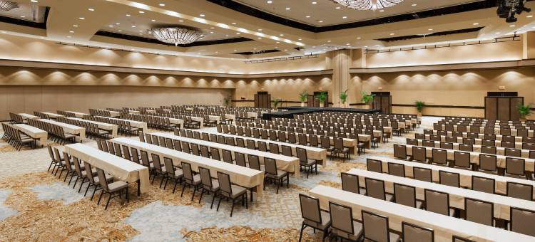 喜来登威基基海滩度假村(Sheraton Waikiki Beach Resort)图片