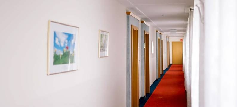 洛克尔和莱杰尔酒店(Hotel Locker & Legere - Self Check-in am Wochenende)图片