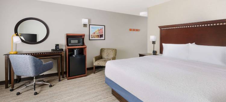 希尔顿欢朋套房酒店-西萨克拉门托(Hampton Inn & Suites by Hilton West Sacramento)图片
