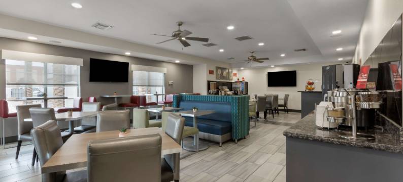 贝斯特韦斯特优质尤马山麓优质酒店(Best Western Plus Yuma Foothills Inn  Suites)图片