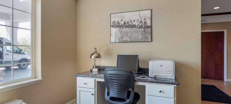 劳伦斯堡贝斯特韦斯特酒店(Best Western Lawrenceburg Inn)图片