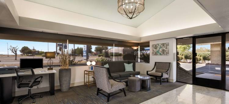 大乡村贝斯特韦斯特酒店(Best Western Big Country Inn)图片