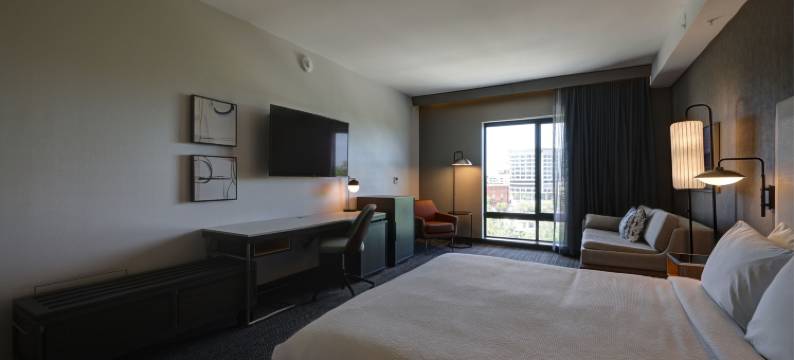 爱荷华州爱荷华城大学高地万怡酒店(Courtyard Iowa City University Heights)图片