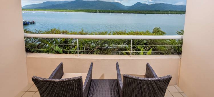 希尔顿凯恩斯酒店(Hilton Cairns)图片